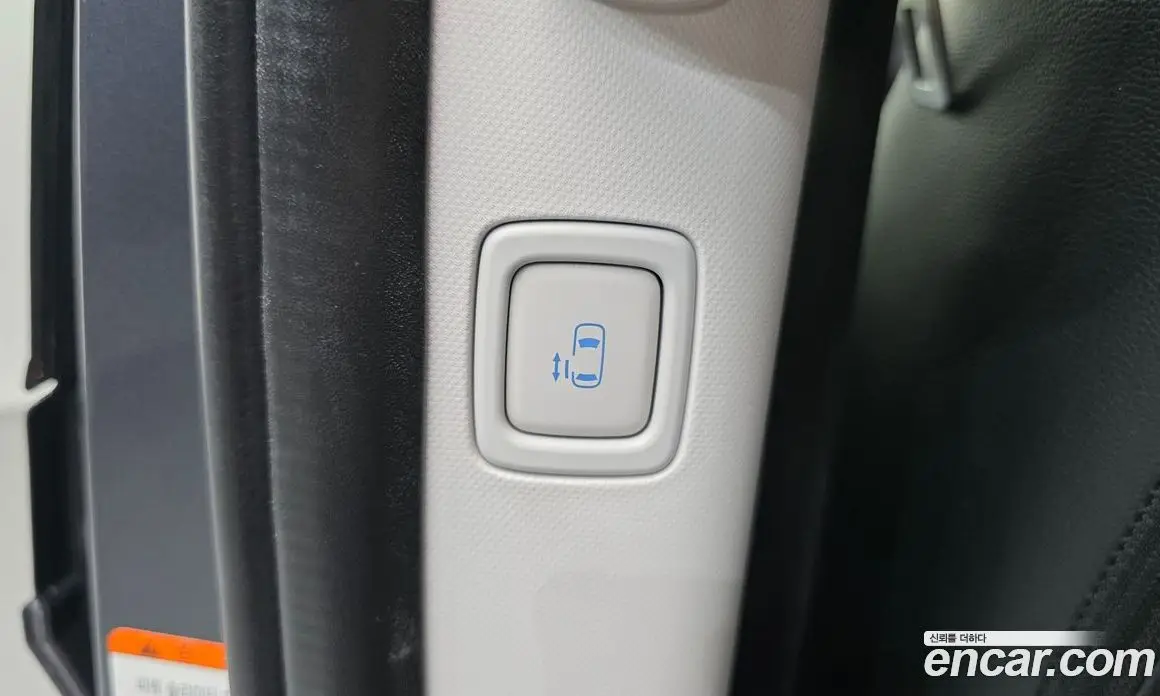 Hyundai Staria 2021 2.2 автомат (гидро), фото 19