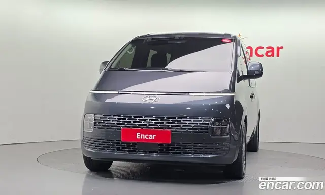 Hyundai Staria 2021 2.2 автомат (гидро), миниатюра 3