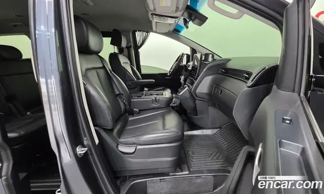 Hyundai Staria 2021 2.2 автомат (гидро), миниатюра 10