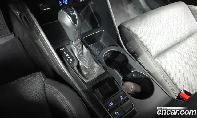 Hyundai Tucson 2020 2.0 автомат (гидро), миниатюра 12