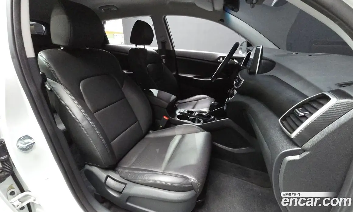 Hyundai Tucson 2020 2.0 автомат (гидро), фото 17