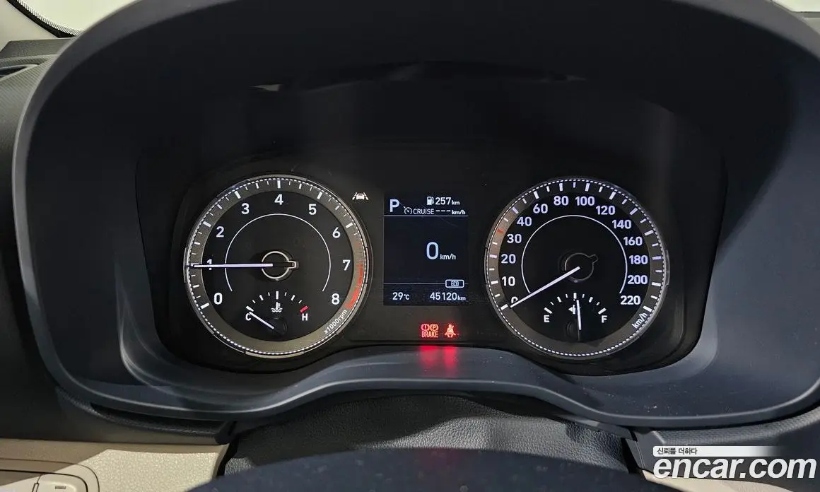Hyundai Venue 2022 1.6 автомат (гидро), фото 8