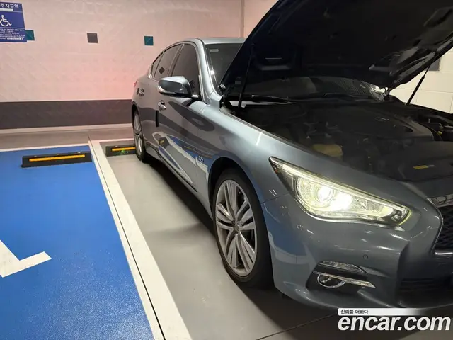 Infiniti Q50 2014 2.1 автомат (гидро), миниатюра 1