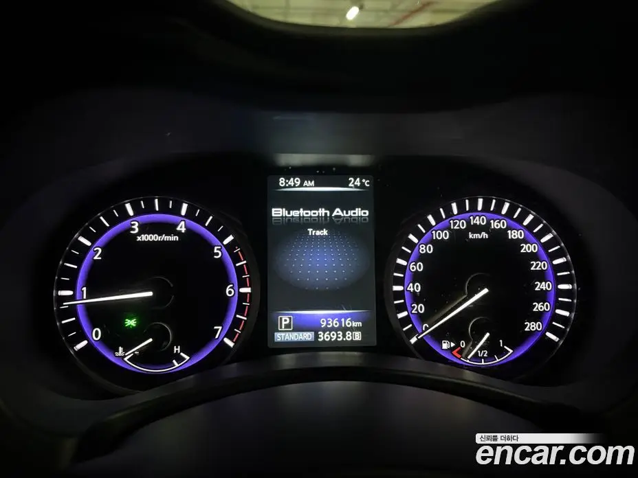 Infiniti Q50 2014 2.1 автомат (гидро), фото 8