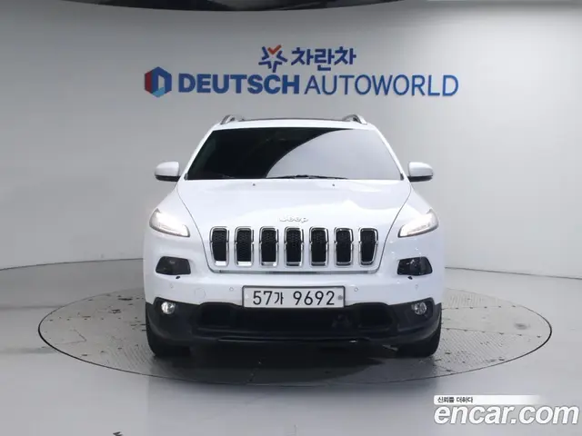 Jeep Cherokee 2018 2.4 автомат (гидро), миниатюра 3