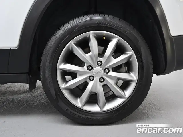 Jeep Cherokee 2018 2.4 автомат (гидро), миниатюра 5