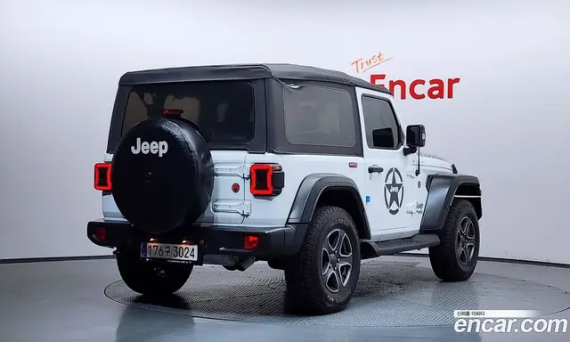 Jeep Wrangler 2019 2.0 автомат (гидро), миниатюра 2