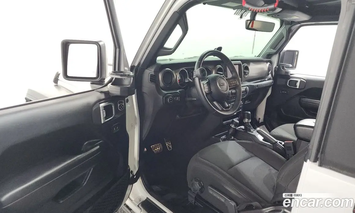 Jeep Wrangler 2019 2.0 автомат (гидро), фото 13