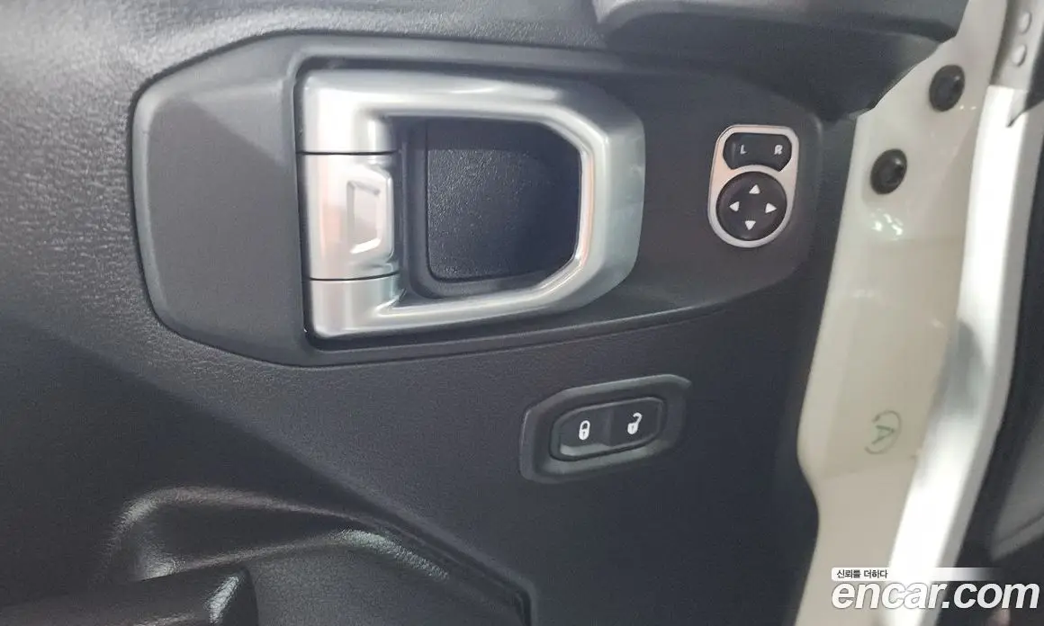 Jeep Wrangler 2019 2.0 автомат (гидро), фото 23