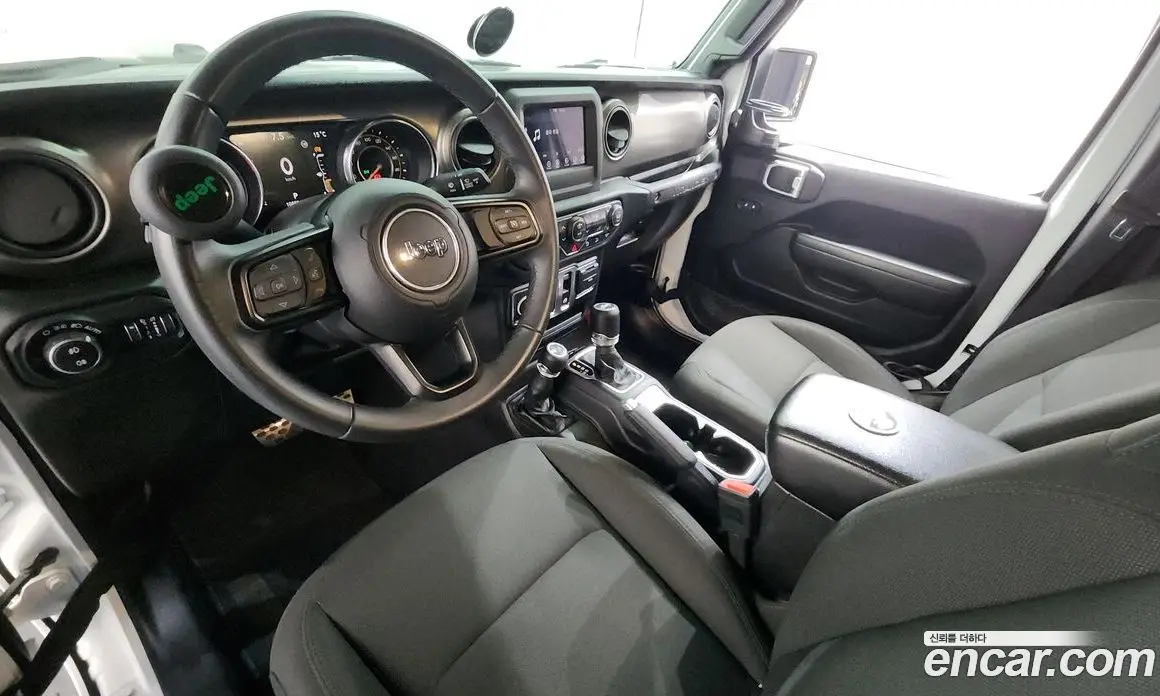Jeep Wrangler 2019 2.0 автомат (гидро), фото 10
