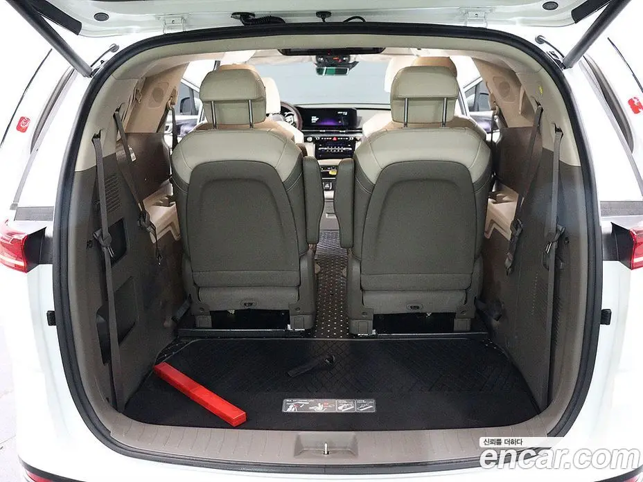 Kia Carnival 2022 2.2 автомат (гидро), фото 5
