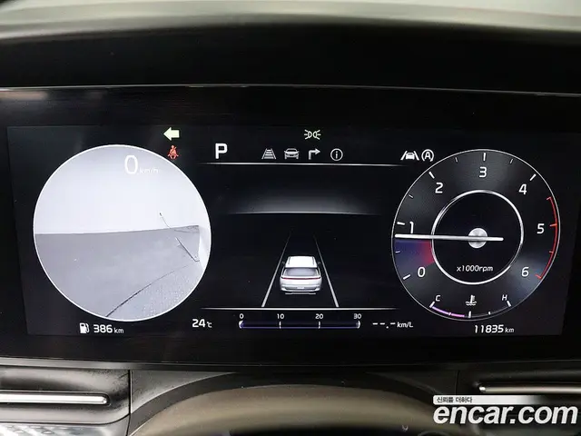 Kia Carnival 2022 2.2 автомат (гидро), миниатюра 6