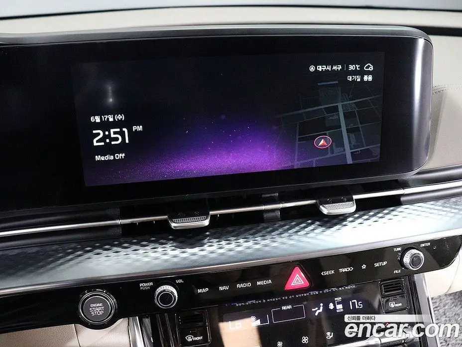 Kia Carnival 2022 2.2 автомат (гидро), фото 8