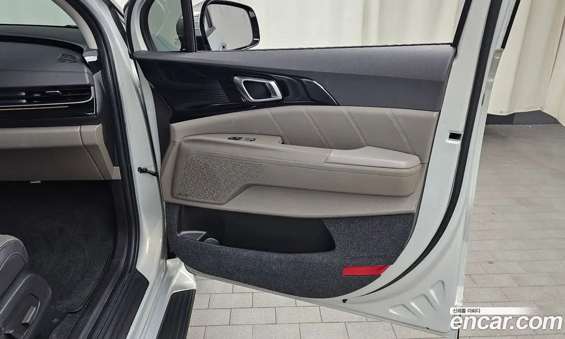 Kia Carnival 2024 2.2 автомат (гидро), фото 15