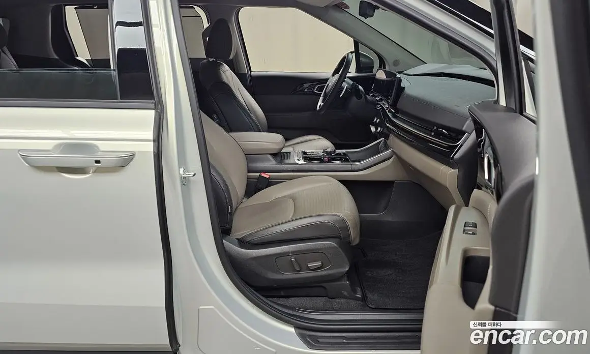 Kia Carnival 2024 2.2 автомат (гидро), фото 16