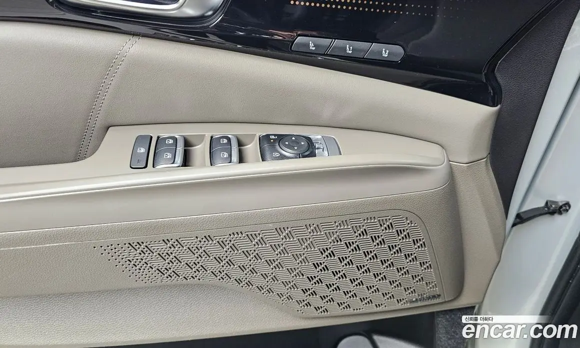 Kia Carnival 2024 2.2 автомат (гидро), фото 27