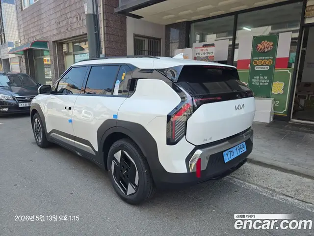 Kia EV3 2026 автомат (гидро), миниатюра 2