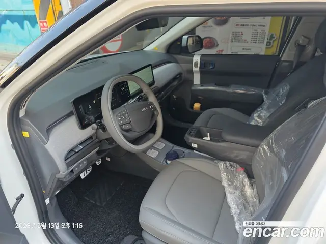 Kia EV3 2026 автомат (гидро), миниатюра 6
