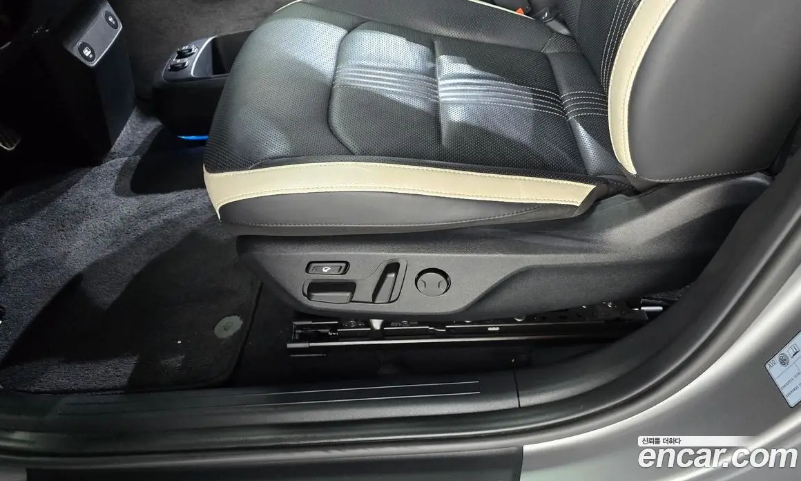Kia EV6 2024 0.1 автомат (гидро), фото 33