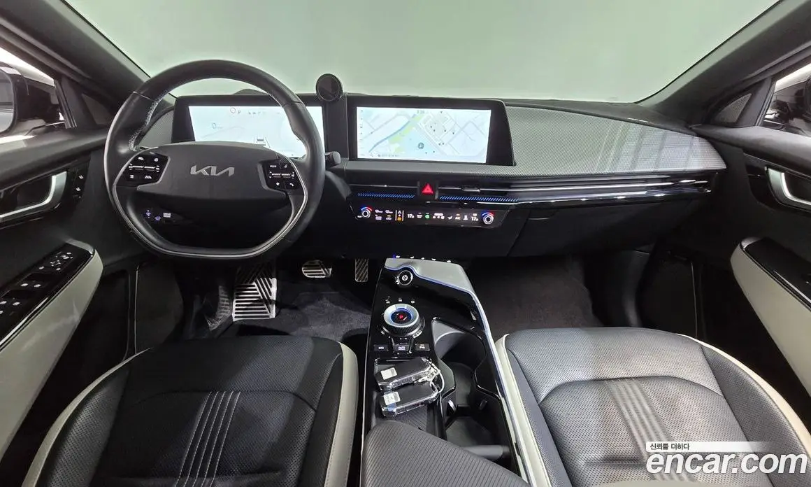 Kia EV6 2024 0.1 автомат (гидро), фото 10