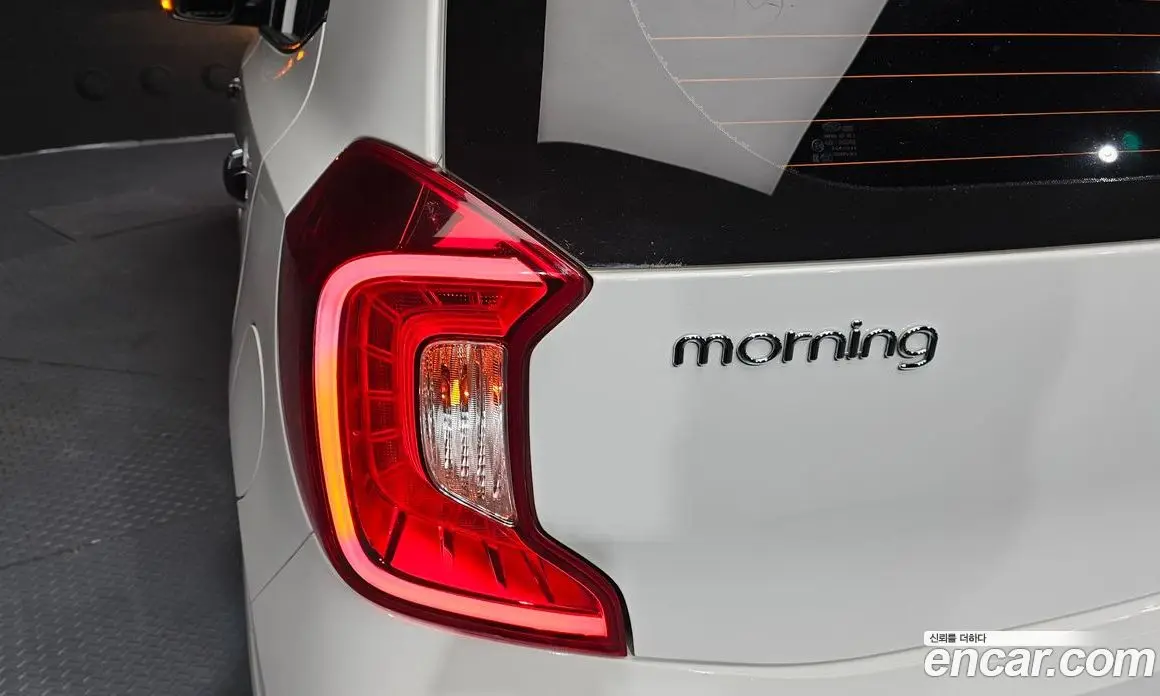 Kia Morning 2019 1.0 автомат (гидро), фото 9