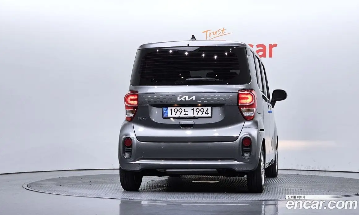 Kia Ray 2022 1.0 автомат (гидро), фото 4