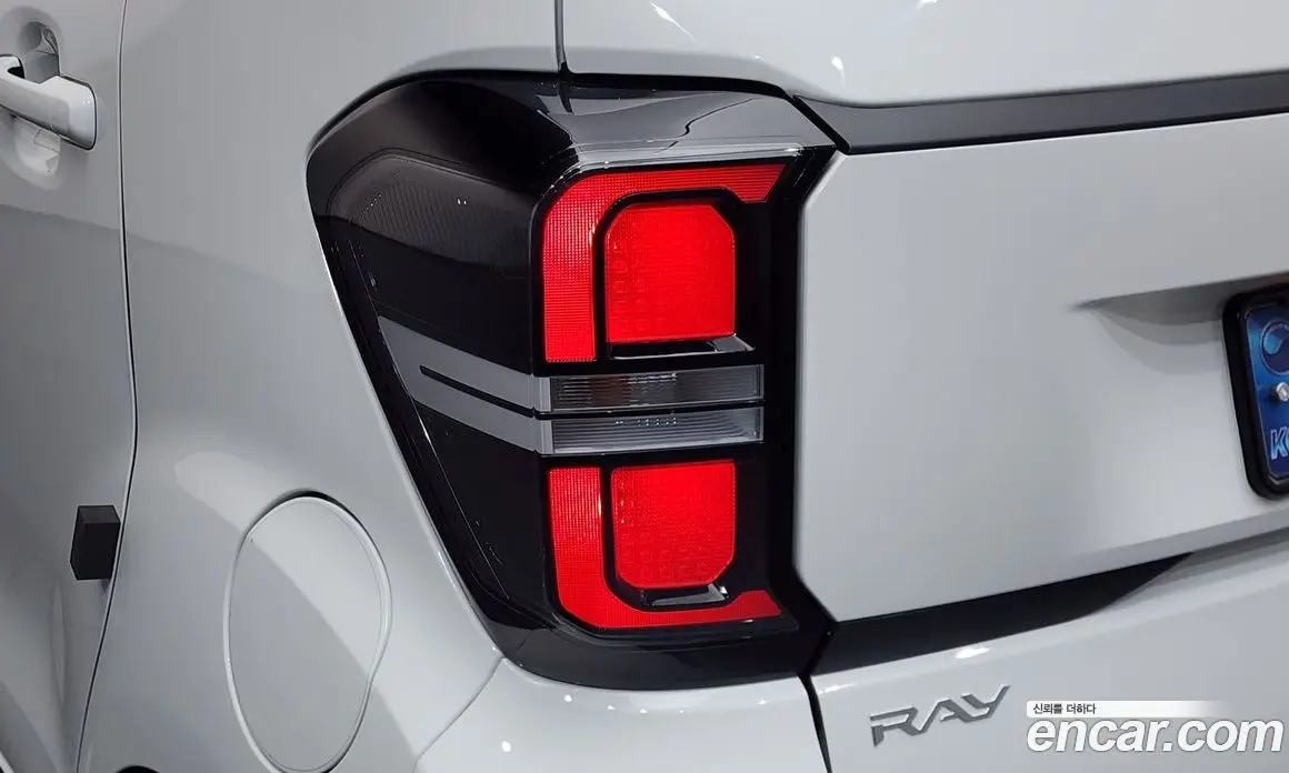 Kia Ray 2024 1.0 автомат (гидро), фото 9