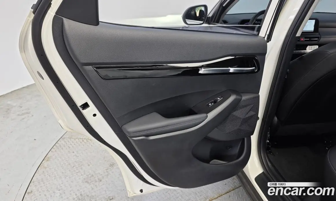 Kia Seltos 2022 1.6 автомат (гидро), фото 15