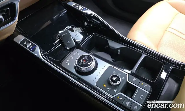 Kia Sorento 2023 1.6 автомат (гидро), миниатюра 12