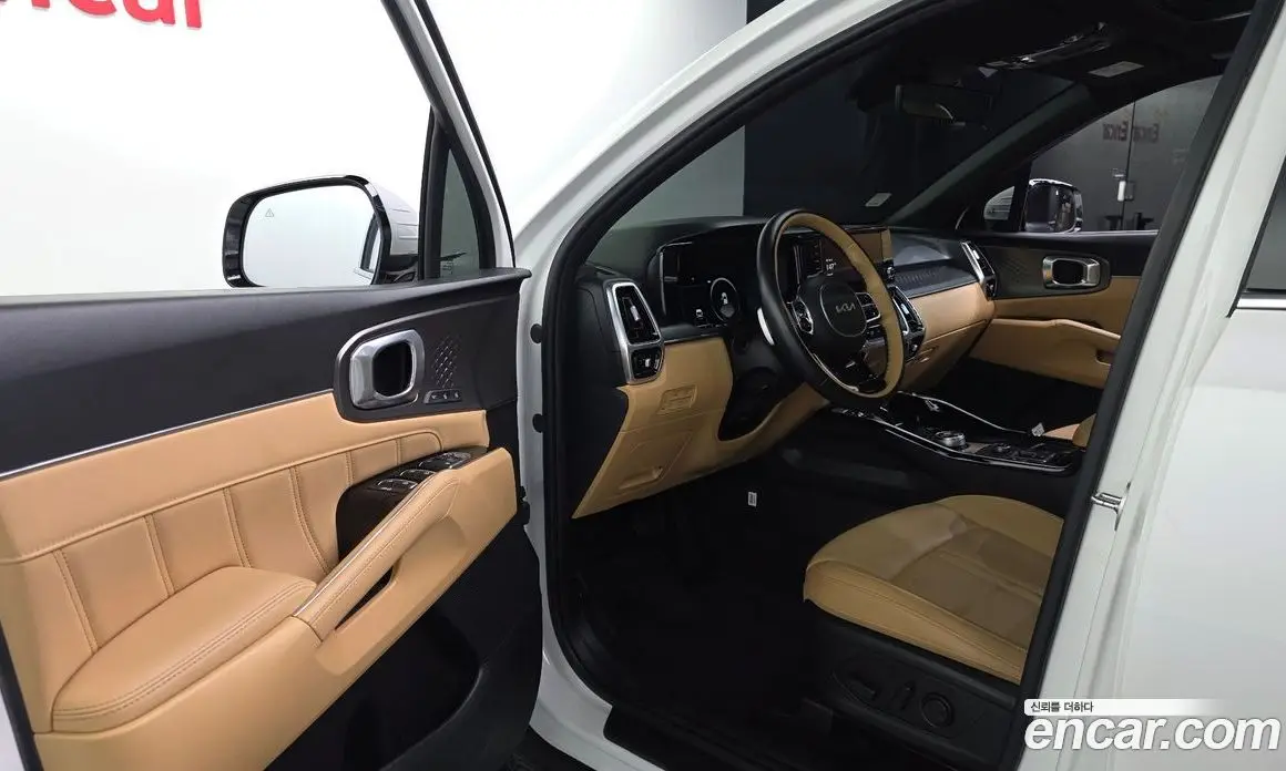Kia Sorento 2023 1.6 автомат (гидро), фото 13
