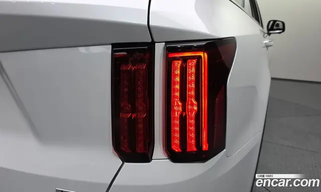 Kia Sorento 2023 1.6 автомат (гидро), миниатюра 9