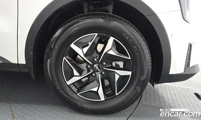 Kia Sorento 2025 1.6 автомат (гидро), миниатюра 7