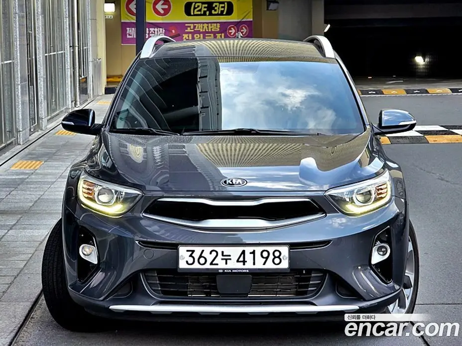 Kia Stonic 2020 1.4 автомат (гидро), фото 8
