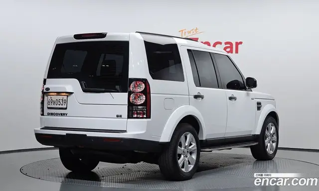 Land Rover Discovery 2016 3.0 автомат (гидро), миниатюра 2