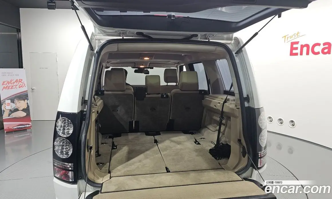 Land Rover Discovery 2016 3.0 автомат (гидро), фото 20