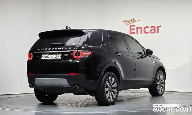Land Rover Discovery Sport 2017 2.0 автомат (гидро), миниатюра 2