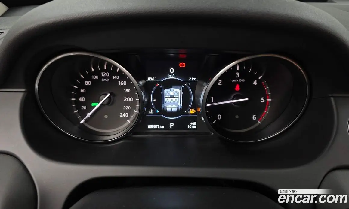 Land Rover Discovery Sport 2017 2.0 автомат (гидро), фото 11