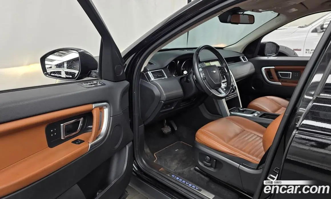 Land Rover Discovery Sport 2017 2.0 автомат (гидро), фото 13