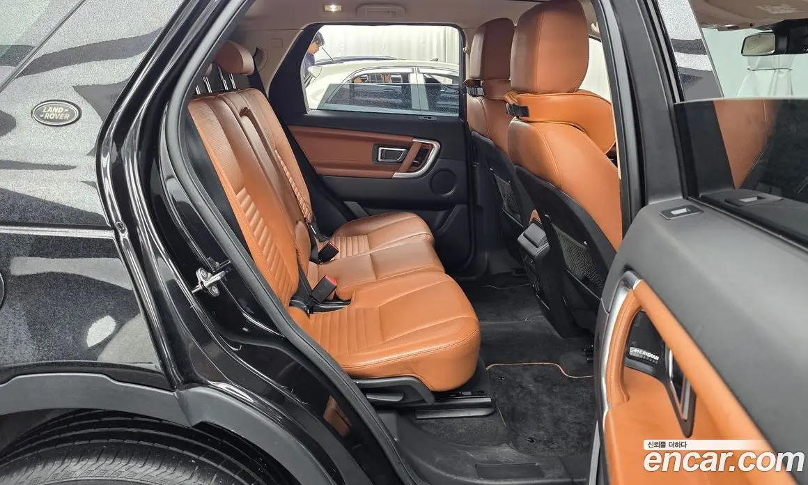 Land Rover Discovery Sport 2017 2.0 автомат (гидро), фото 18