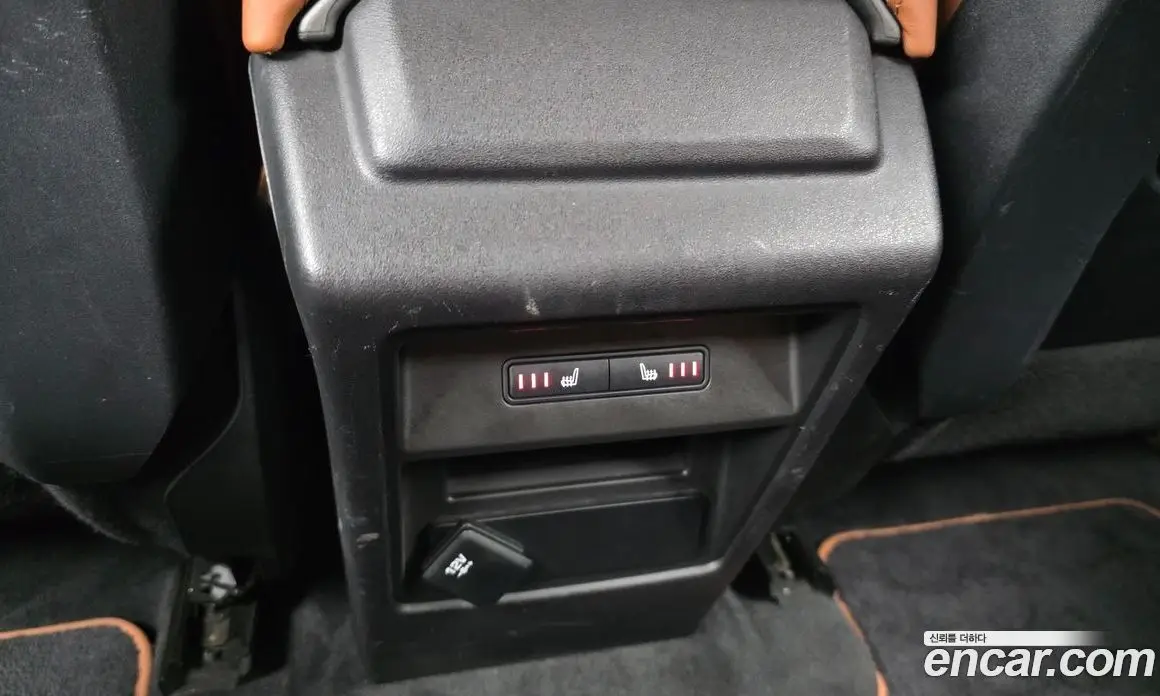 Land Rover Discovery Sport 2017 2.0 автомат (гидро), фото 25
