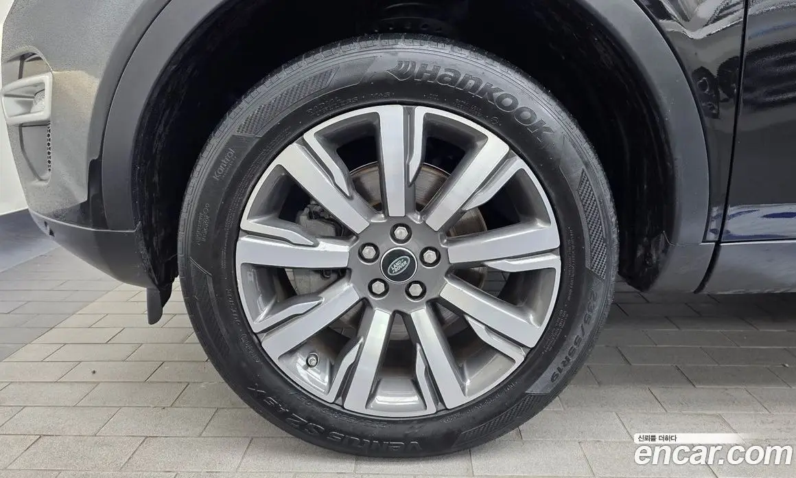 Land Rover Discovery Sport 2017 2.0 автомат (гидро), фото 5