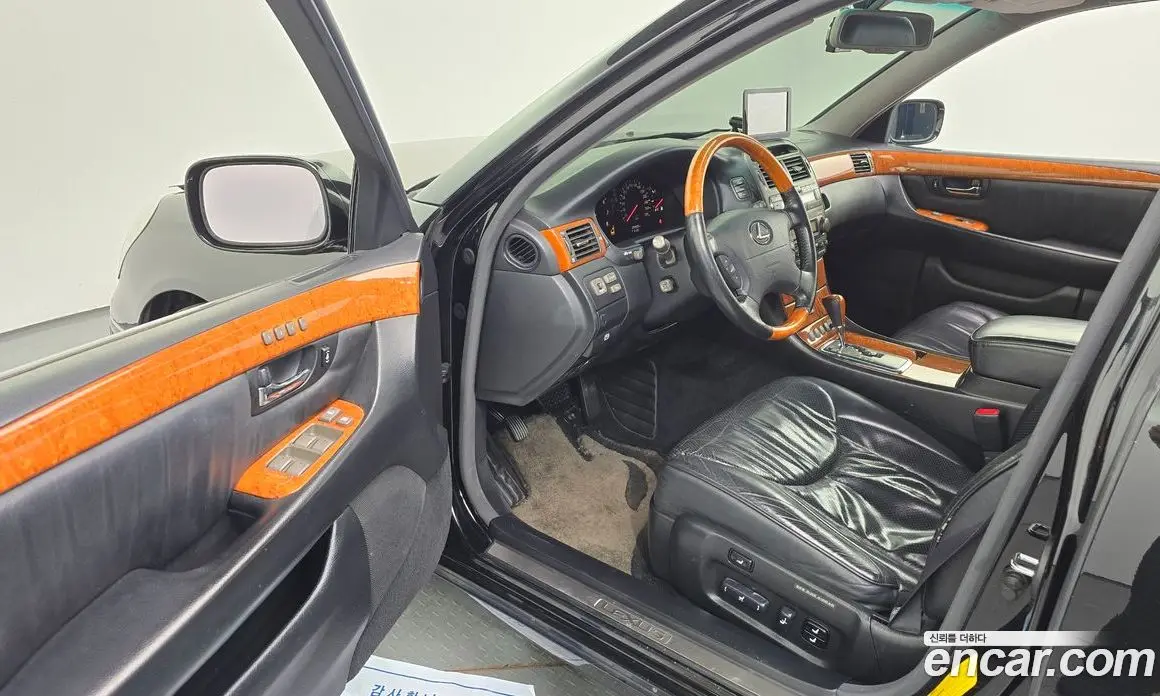 Lexus LS 2003 4.3 автомат (гидро), фото 10 Lexus LS 2003 4.3 автомат (гидро), фото 10