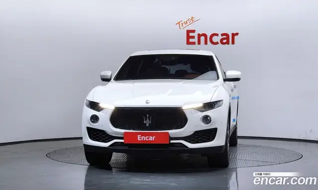 Maserati Levante 2018 3.0 автомат (гидро), миниатюра 3 Maserati Levante 2018 3.0 автомат (гидро), миниатюра 3