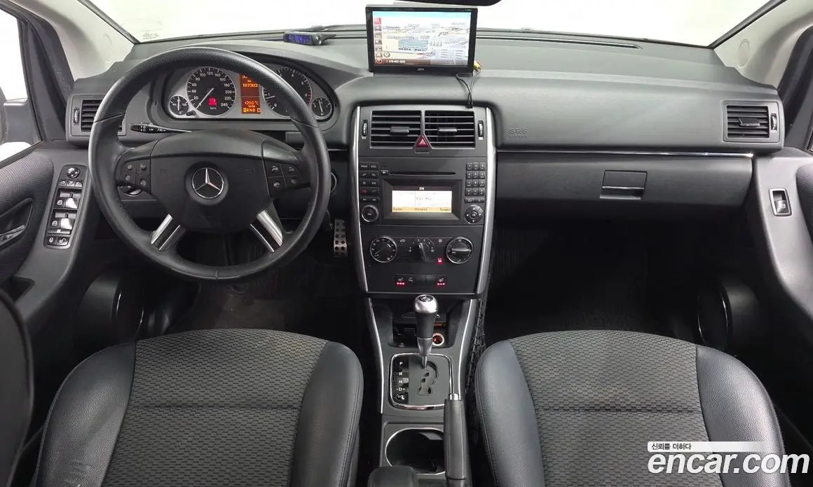 Mercedes-Benz B-Class 2010 2.0 гидро, фото 7 Mercedes-Benz B-Class 2010 2.0 гидро, фото 7