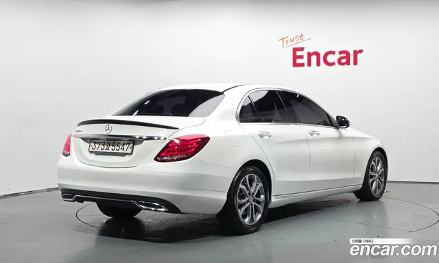 Mercedes-Benz C-Class 2017 2.1 гидро, миниатюра 2 Mercedes-Benz C-Class 2017 2.1 гидро, миниатюра 2