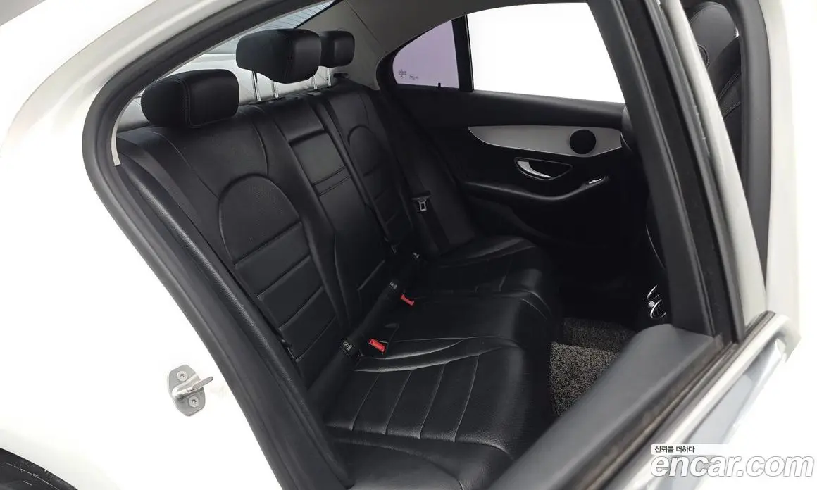 Mercedes-Benz C-Class 2017 2.1 гидро, фото 11 Mercedes-Benz C-Class 2017 2.1 гидро, фото 11