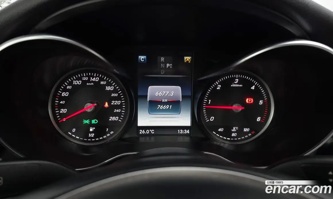 Mercedes-Benz C-Class 2017 2.1 гидро, фото 8 Mercedes-Benz C-Class 2017 2.1 гидро, фото 8