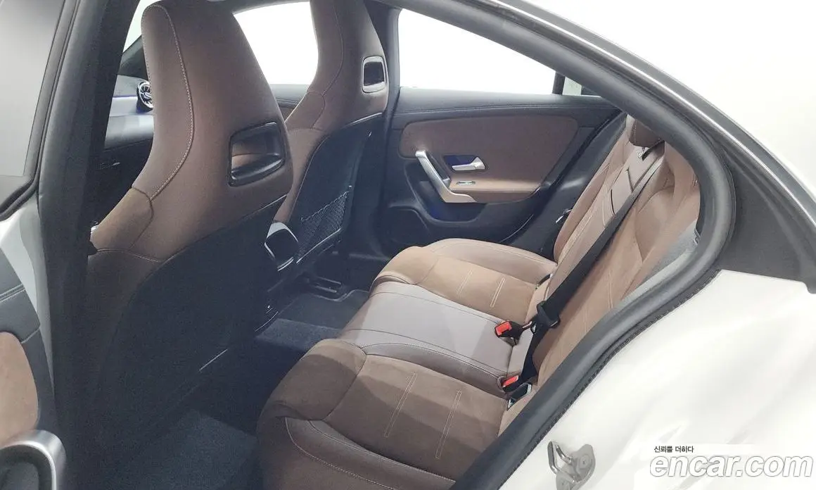 Mercedes-Benz CLA-Class 2024 2.0 гидро, фото 25