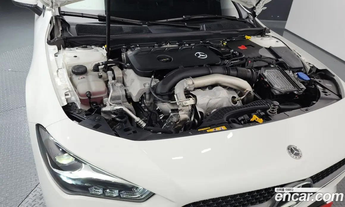 Mercedes-Benz CLA-Class 2024 2.0 гидро, фото 6