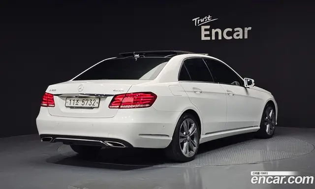 Mercedes-Benz E-Class 2015 3.5 гидро, миниатюра 2 Mercedes-Benz E-Class 2015 3.5 гидро, миниатюра 2